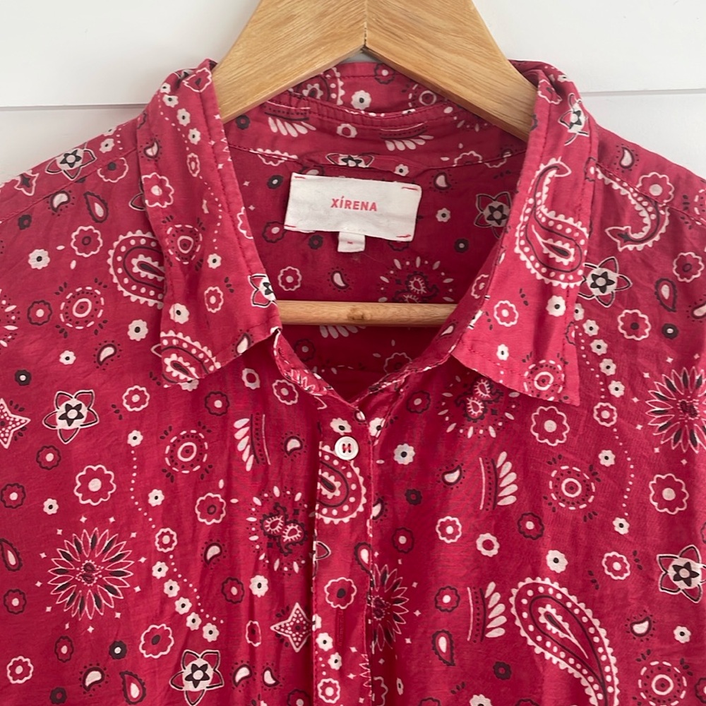 XiRENA Red Paisley Button-Down Shirt